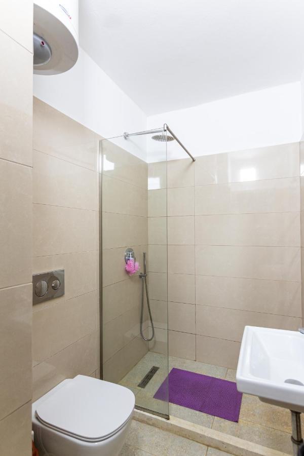 Comfortable Apartment Next To The Beach Δυρράχιο Εξωτερικό φωτογραφία